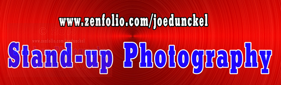Stand-up Photography with red background flattened Narrow